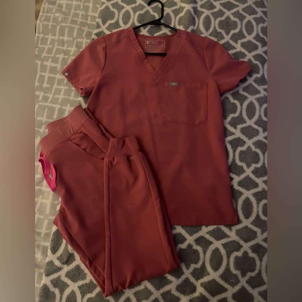 Figs limited edition quartz breast cancer awareness scrubs